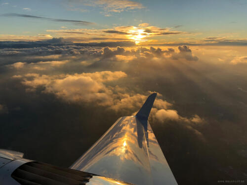 sunset-at-your-wingtip